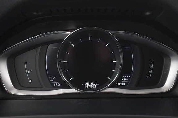 Volvo V60 Cross Country 20 of 30