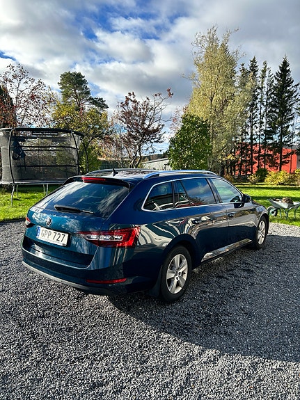 Skoda Superb 3 of 13