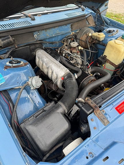 Volvo 244 4 of 5