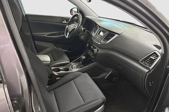 Hyundai Tucson 6 of 11