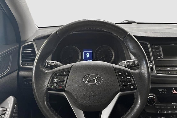 Hyundai Tucson 10 of 11
