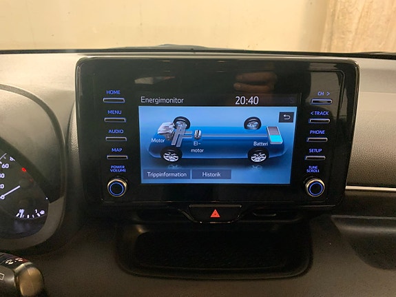 Toyota Yaris 11 of 25