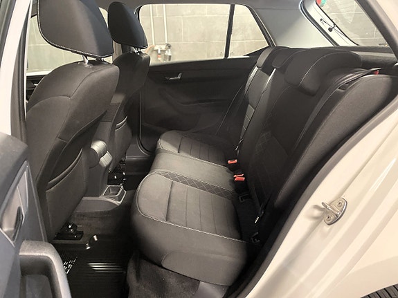 Skoda Fabia 10 of 12