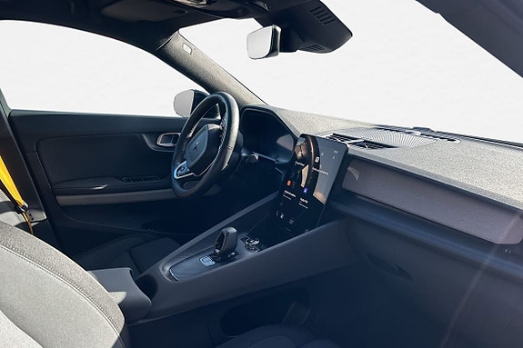 Polestar 2 14 of 15