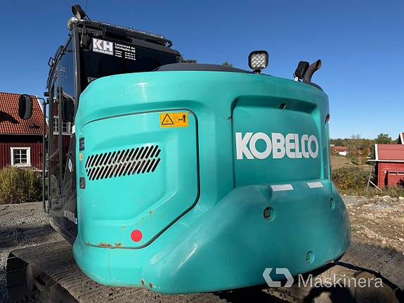 Grävmaskin Kobelco SK140SRLC-7 14 of 27