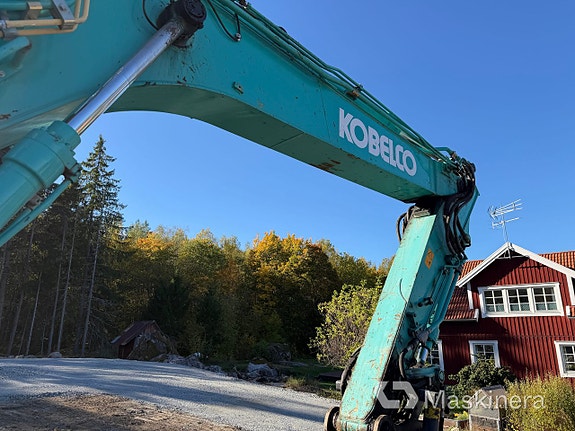Grävmaskin Kobelco SK140SRLC-7 18 of 27