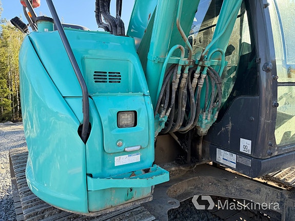 Grävmaskin Kobelco SK140SRLC-7 19 of 27