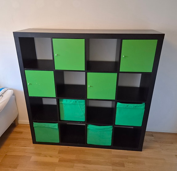 Product image 1 of 4