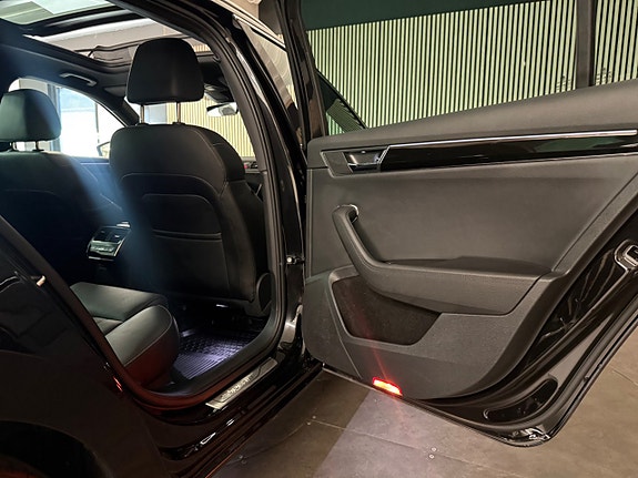 Skoda Superb 25 of 30