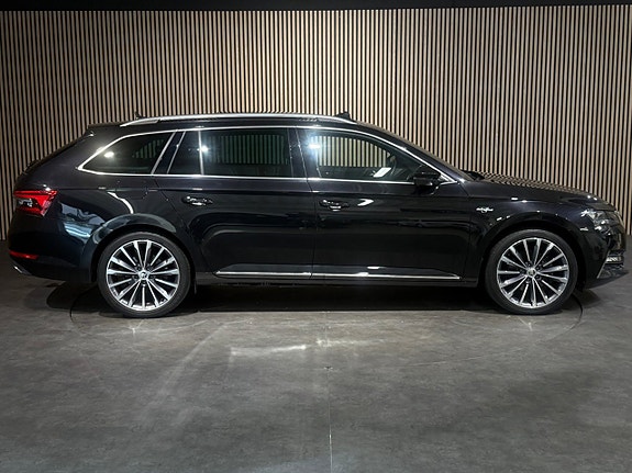 Skoda Superb 3 of 30
