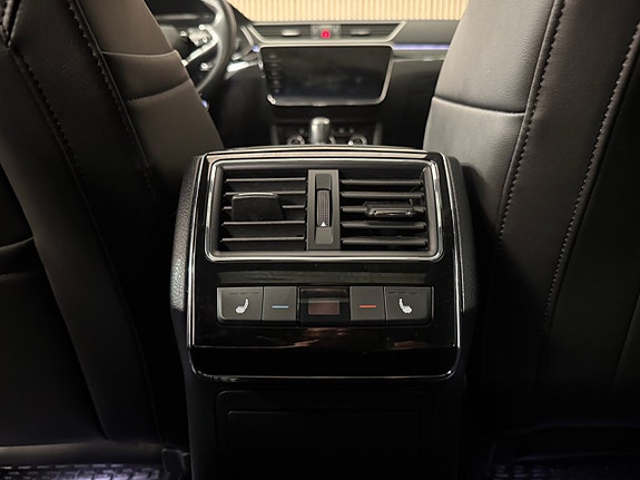 Skoda Superb 17 of 30
