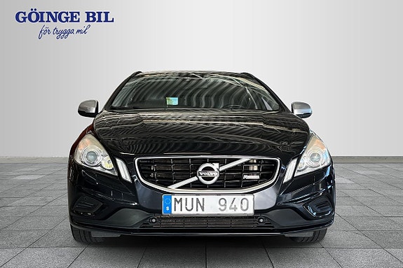 Volvo V60 3 of 15