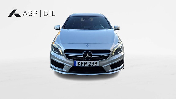 Mercedes-Benz A220 2 of 14