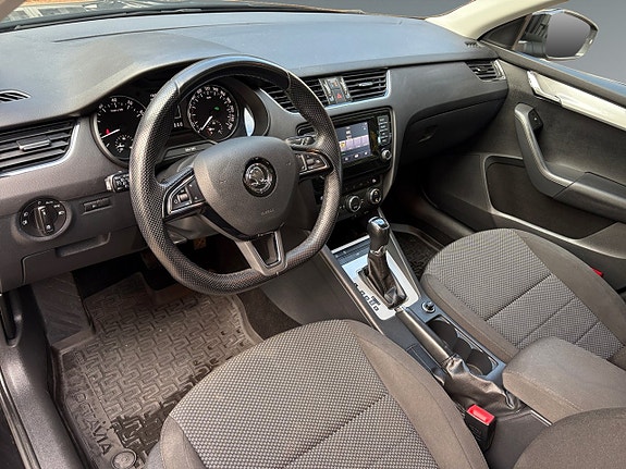 Skoda Octavia 5 of 18