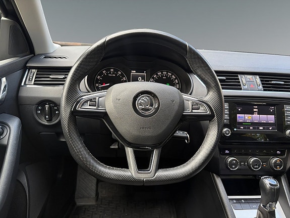 Skoda Octavia 13 of 18