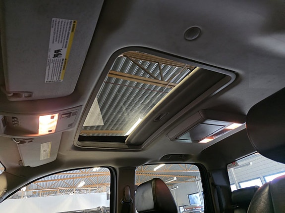 Chevrolet Silverado 1500 18 of 23
