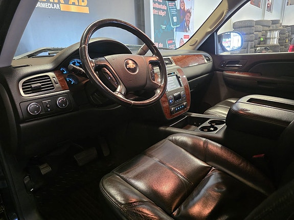 Chevrolet Silverado 1500 17 of 23