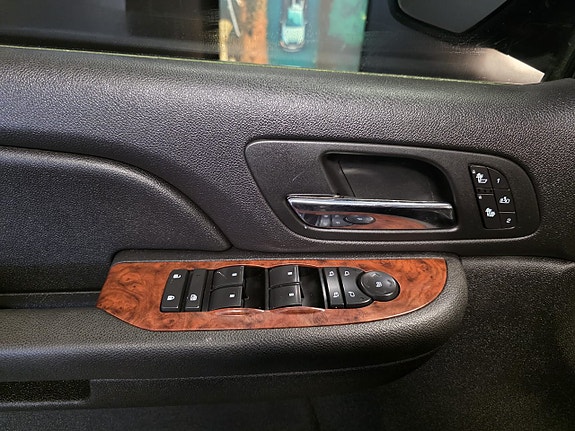 Chevrolet Silverado 1500 15 of 23