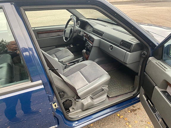 Volvo 940 13 of 17