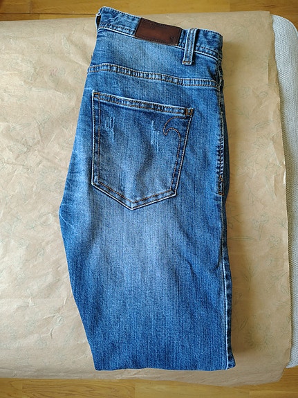 Product image 1 of 10