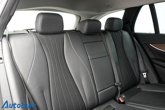 Mercedes-Benz E220 d 29 of 30