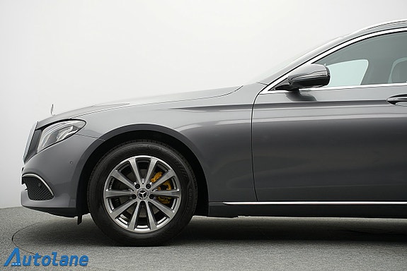 Mercedes-Benz E220 d 13 of 30