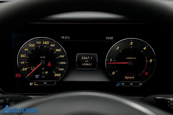 Mercedes-Benz E220 d 20 of 30