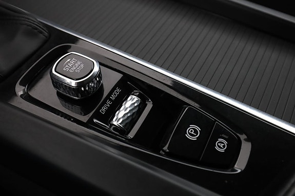 Volvo V60 Cross Country 28 of 30