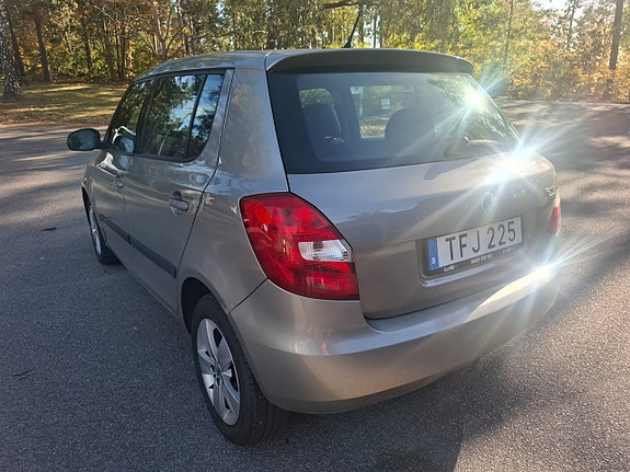 Skoda Fabia 5 of 8
