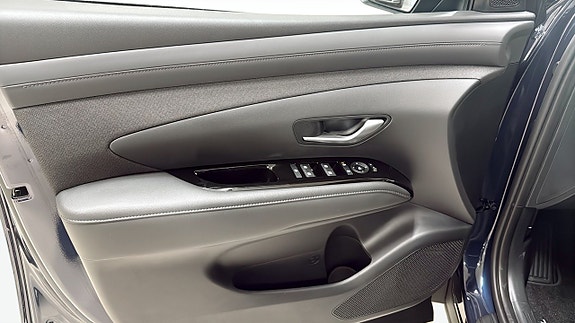 Hyundai Tucson 11 of 12