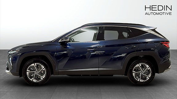 Hyundai Tucson 6 of 12