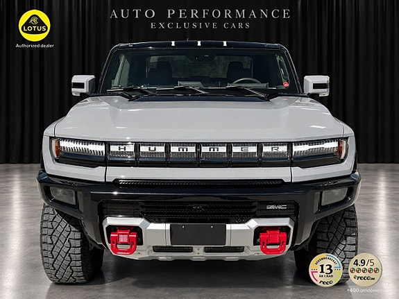 Hummer EV Pick-Up 3X 2 of 12