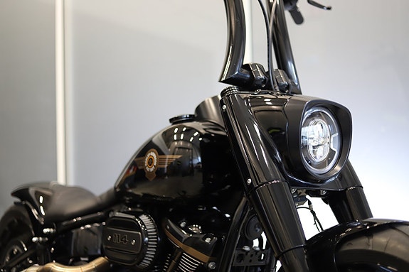 Harley-Davidson Fat Boy 114 30th Anniversary 2 of 8