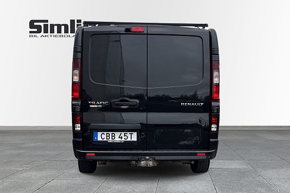 Renault Trafic 4 of 10
