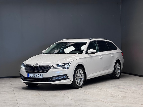 Skoda Superb 15 of 22