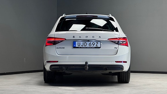 Skoda Superb 21 of 22