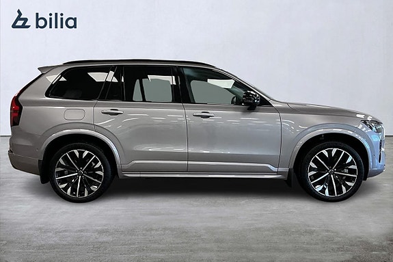 Volvo XC90 6 of 30