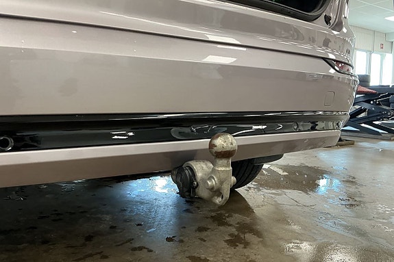 Volvo XC90 28 of 30