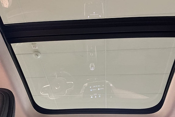 Volvo XC90 19 of 30
