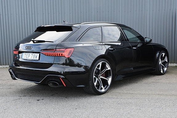 Audi RS6 2 of 27
