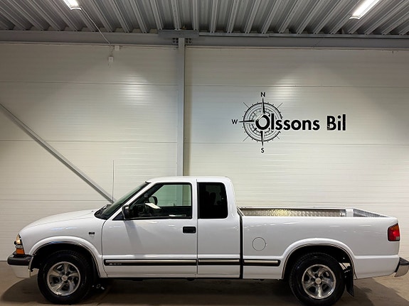 Chevrolet S10 2 of 16