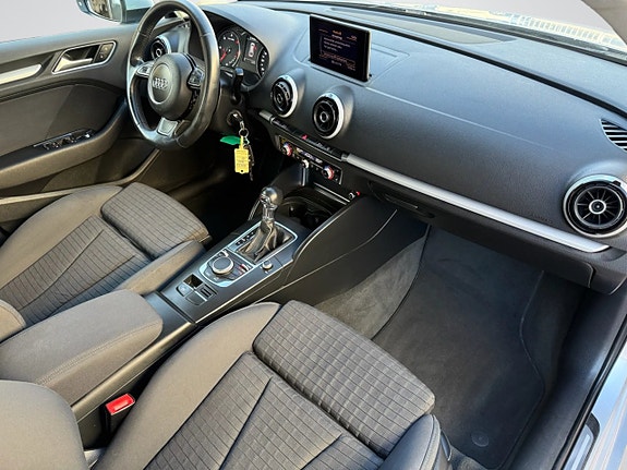 Audi A3 17 of 19