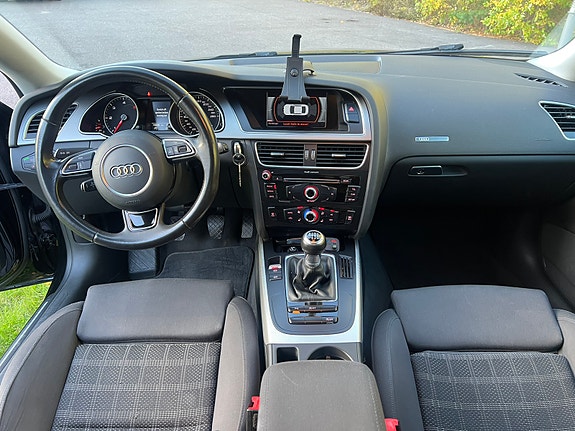 Audi A5 6 of 8