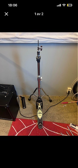 Product image 1 of 2