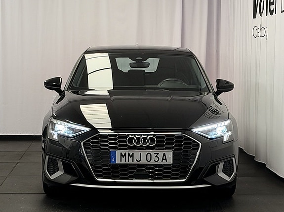 Audi A3 8 of 17