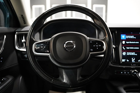 Volvo V90 Cross Country 12 of 22