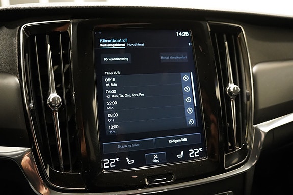 Volvo V90 Cross Country 16 of 22
