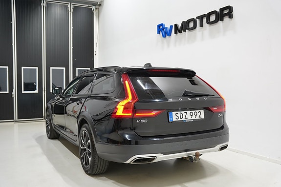 Volvo V90 Cross Country 6 of 22