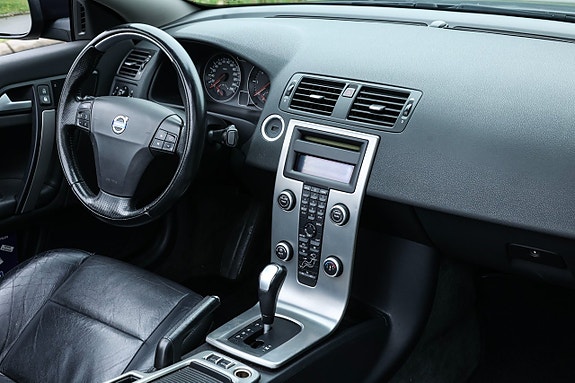 Volvo C70 13 of 20
