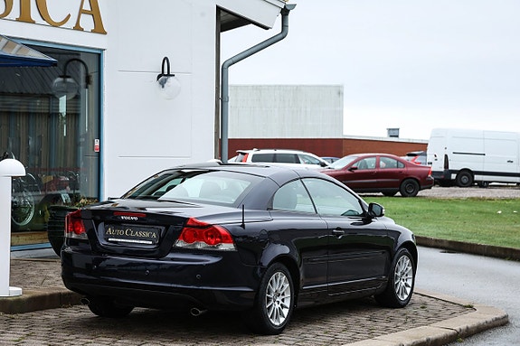 Volvo C70 12 of 20